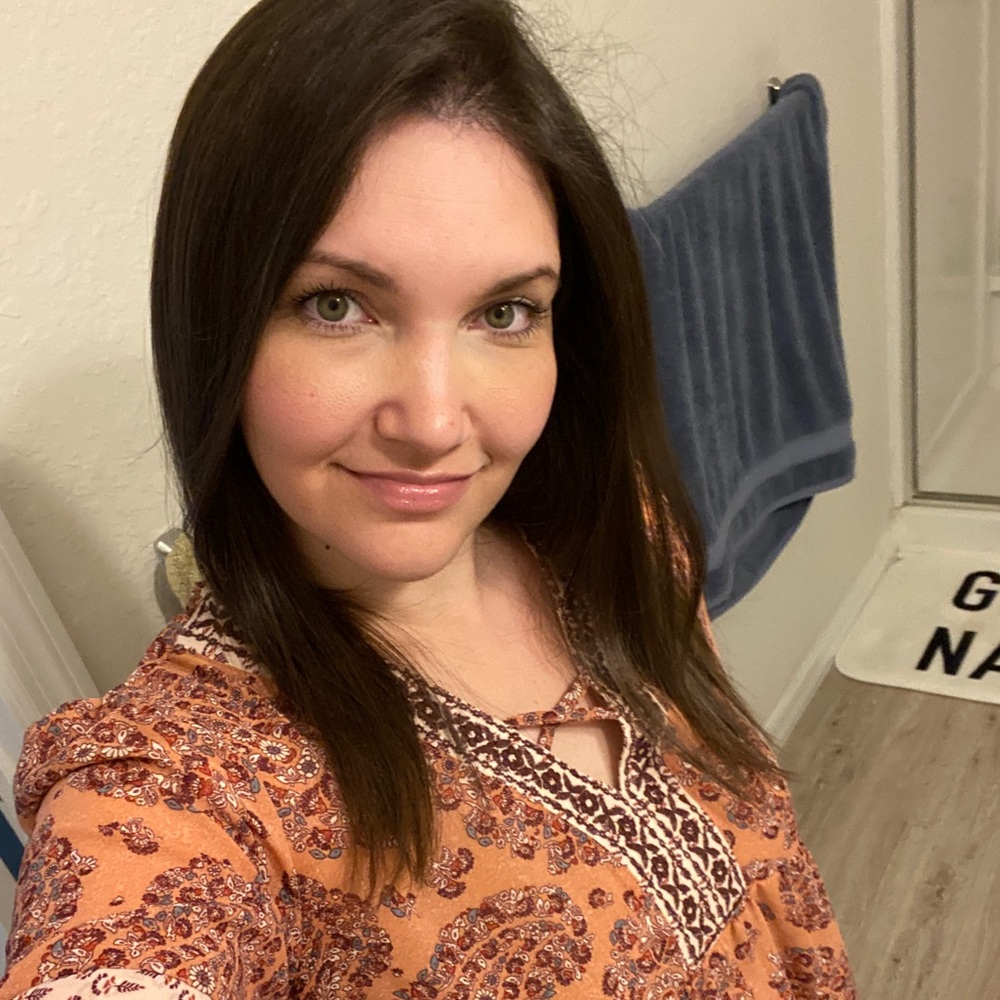Meet your Posher, Brittney